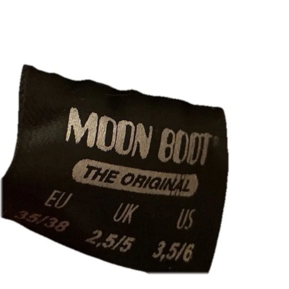 Moon‎ Boot The Original Tecnica US Size 3, 5/6 EU 35/38 Silver Winter Boots